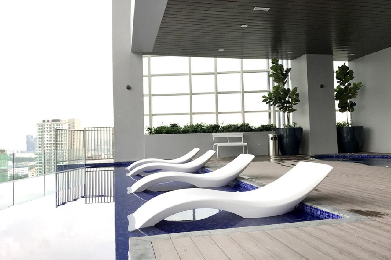 The Azure Residences 3A Paradigm Mall Pj 83A By Warm Home ペタリンジャヤ エクステリア 写真